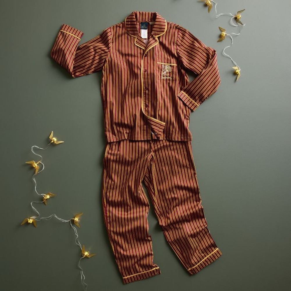 Harry Potter™ Gryffindor™ House Pajama Set (Unisex, Adult M)